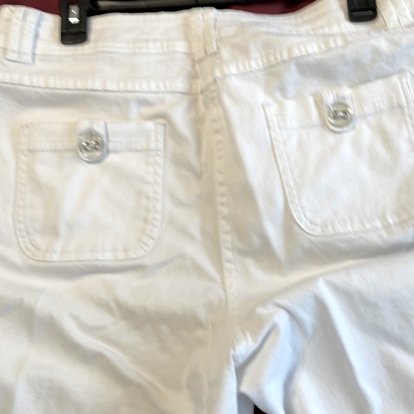 Women’s CBK Sport Wide Leg White Capris, Size 14 - Picture 6 of 6